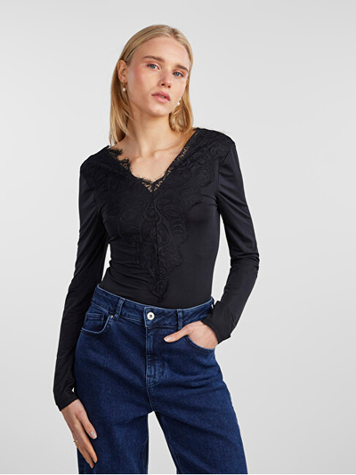 Bluzë për femra Pieces mIE0719, e zezë