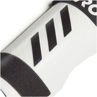 Mbrojtëse për këmbë Adidas Tiro SG Trn GJ7758, për futboll, bardh e zi