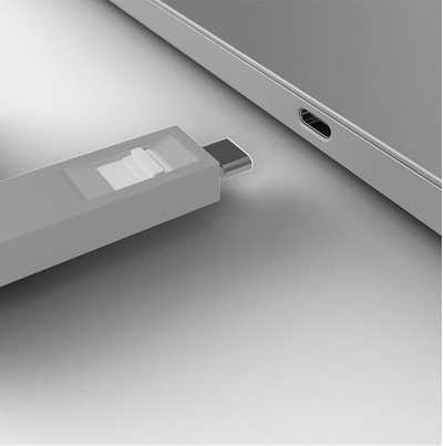 Set bravash sigurie USB C Lindy 40427, 4 copë, me çelës, ngjyrë metalike