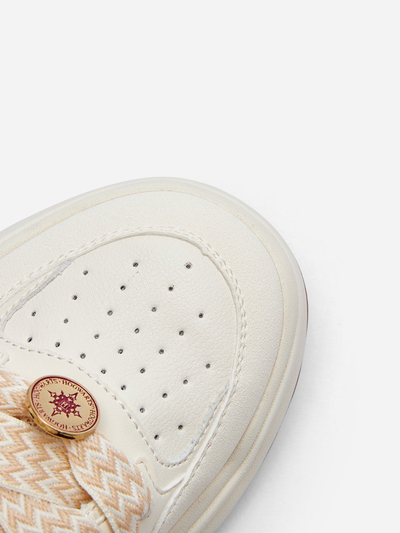 Atlete Hogwarts Crest  Magical Beige Edition