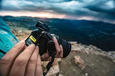 Kartë memorie Sony SF-G Tough 64GB, SDXC UHS-II, V90 U3, e zezë