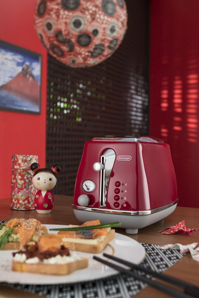 Toaster DeLonghi Icona Capitals CTOC 2103.R, 2 feta, 900W, i kuq