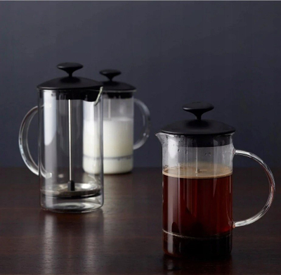 Rrahës qumështi Leonardo Caffe Per Me, 750ml, qelq, i zi