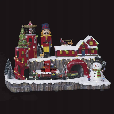 Dekor Krishtlindjesh Fééric Christmas Town Gift Factory, me drita, lëvizje edhe muzikë, 57.5cm, shumëngjyrësh