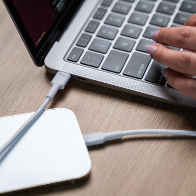 Кабел за полнење Green Cell PowerStream, USB C во Lightning, 1m, MFi, бел