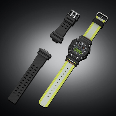 Orë për meshkuj Casio G-Shock GA-900E-1A3ER, e zezë
