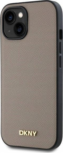 Mbulesë DKNY Grained Metal Logo MagSafe për iPhone 15 6.1", e lëkurë ekologjike, MagSafe, bezhë