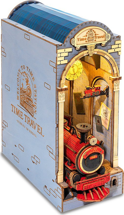 Set dekorativ DIY Menkind Book Nook Wonderland Time Travel, komplet miniaturë për raft librash, shumëngjyrësh
