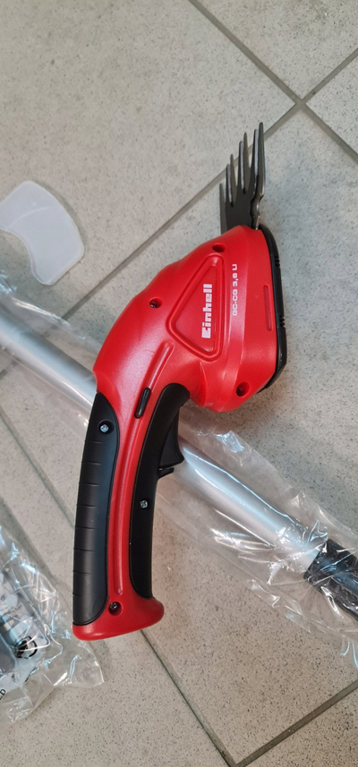 Gërshërë barit e shkurresh pa kabllo Einhell GC-CG 3.6/70 Li WT, 3.6V, me bateri mrena, e kuqe