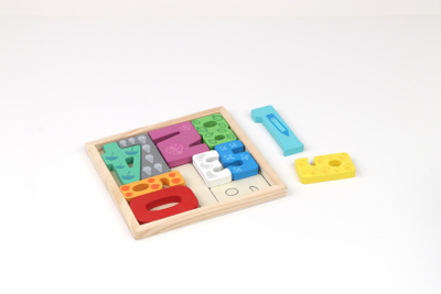 Puzzle druri me numra, 12 pjesë, shumëngjyrëshe