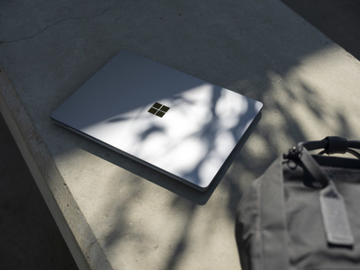 Microsoft Surface Laptop Go, 12.4   Дисплеј, Core i5, 8GB RAM, 128GB SSD