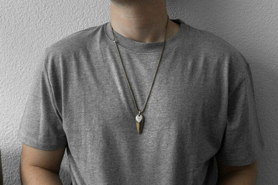 Qafore AZE Jewels Triangle Dore Ferro AZ-NL003-C-070
