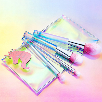Set brusha kozmetike I Heart Revolution Unicorn Heart Glow