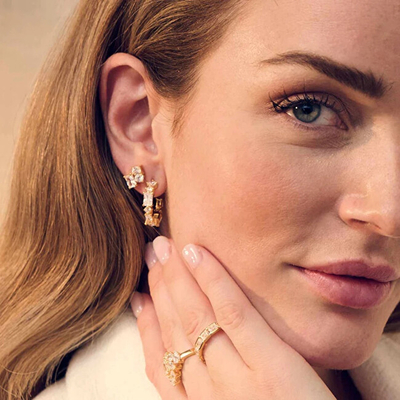 Vathë për femra Sif Jakobs SJ-E12312-CZ-YG, të artë