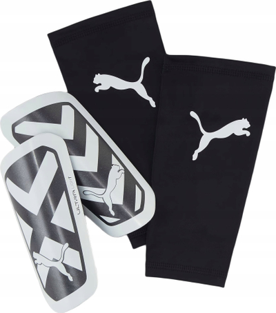 Mbrojtëse këmbësh futbolli Puma Ultra Light Sleeve 30873 03, me mangë elastike, të zeza