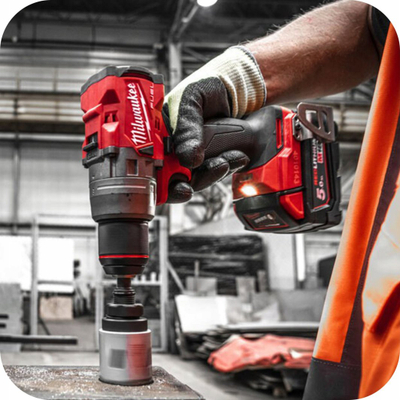 Çekiç elektrik Milwaukee 18V 5Ah, pa kabllo, i kuq