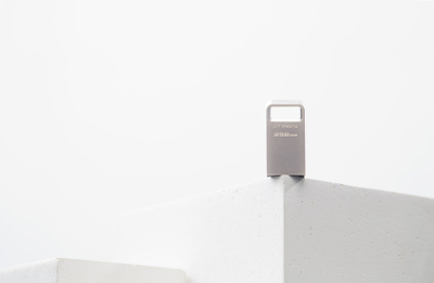 USB Kingston DataTraveler Micro DTMC3G2, 256GB, USB 3.2 Gen 1, металик сребрена