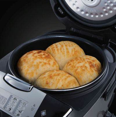 Tenxhere multicooker Russell Hobbs 21850-56, 900W, e zezë
