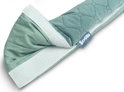 Barriera mbrojtëse për krevat bebe Sensillo, 116cm, kadife, jeshile