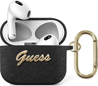Mbrojtëse Guess Saffiano Script Metal Collection GUA3SASMK për AirPods 3, e zezë