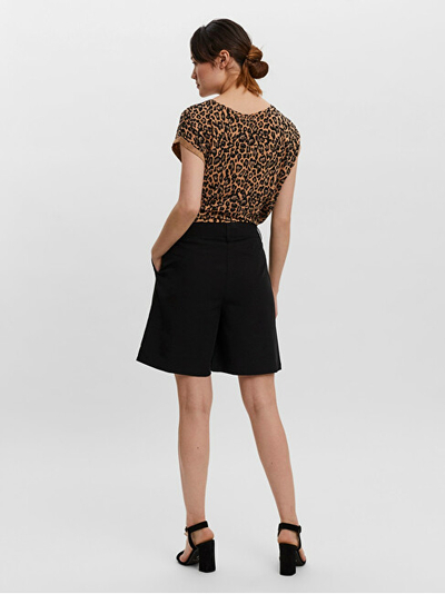 Shortse Vero Moda VMZELDA Loose Fit mVM1876, tё zeza, nr. 36