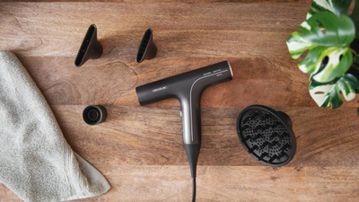 Tharëse flokësh Cecotec Bamba Ioni Care 6000 Rockstar Soft Pro, me jone, e zezë