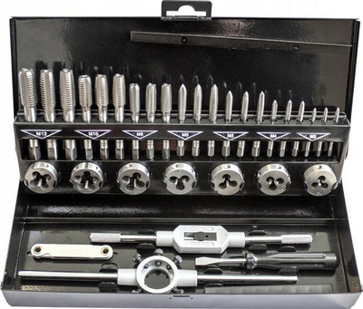 Set matrica dhe çekiça fileti Rockforce M032-1, 32 copë, metrik, kuti metalike e zezë