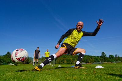Top futbolli Huari Tahuchi, madhësia 5, PU, i bardhë