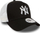 Kapele New Era New York Yankees Clean A Frame Trucker, rrjetë, madhësi universale, e zezë e bardhë