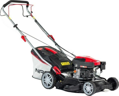 Kosore me benzinë NAC LS46-144R-S-JR, motor 144 cm³, gjerësi prerjeje 46 cm, e zezë kuqe