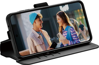 Futrollë PanzerGlass CARE për Samsung Galaxy A35 5G, me portofol, me këmbë mbajtëse