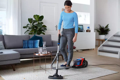 Fshesë me korrent Philips, 900 W