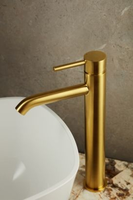 Rubinet lavamani KFA Moza, montim në banak, bronz, gold e furçuar