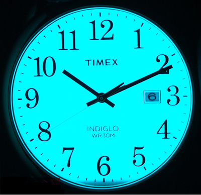 Orë dore Timex TW2R23300