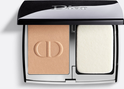 Pudër kompakte Dior Forever Natural Matte Velvet, efekt mat 24 orë, s’lyen rroba
