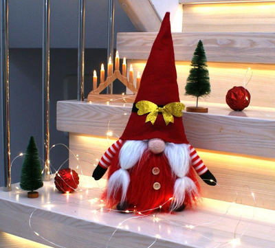 Figurinë dekorative Saska Christmas Santa Gnome, 40cm, me fjongo të artë