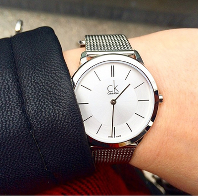 Orë dore Calvin Klein Minimal K3M21126