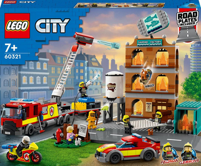 Lodër LEGO City, 766 pjesë