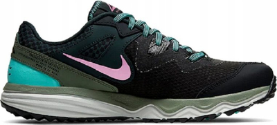 Atlete trail Nike Juniper Trail për goca, taban gome, amortizim i lehtë, të zeza