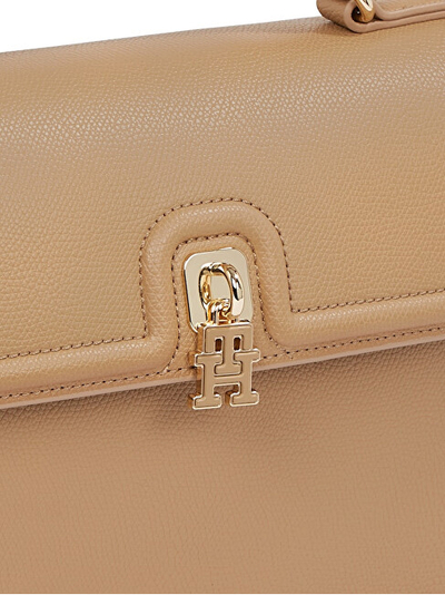 Çantë krahu për femra Tommy Hilfiger, e kaftë
