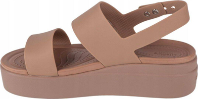 Sandale për goca Crocs Brooklyn Low Wedge W 206453 2EL, me platformë të ulët, bezhë kafe