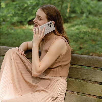 Këllëf telefoni Uniq Coehl Terrazzo për iPhone 14 Pro Max, i fortë kundra goditjeve, rozë coral