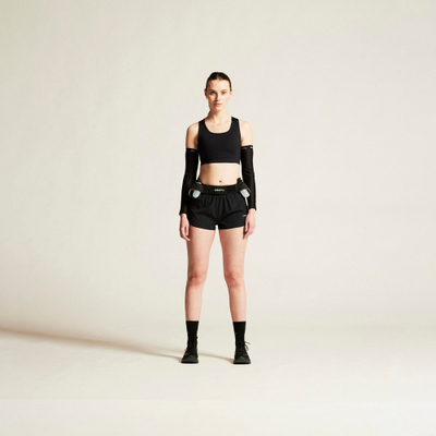 Shorce sportiv për goca Craft ADV Essence 2" Shorts 2 W, material elastik, elemente reflektuese, i zi