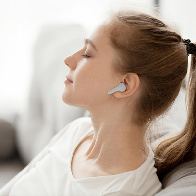 Kufje wireless ACEFAST T6, Bluetooth 5.0, me kuti karikimi me LED, blu e errët