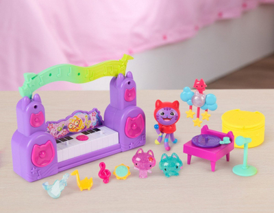Set loje Spin Master Gabby's Magical Dollhouse Musical Play Set, figurina, aksesorë muzikorë, shumëngjyrësh