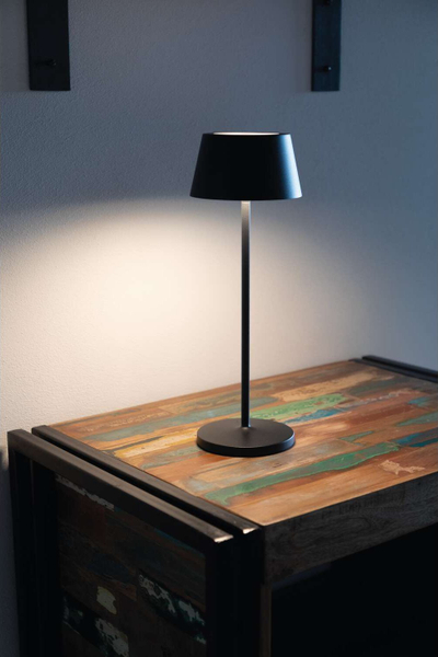 Lampë tavoline MAUL MAULnina, LED, me bateri që e karikon prap, gri