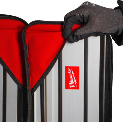 Çantë për shina Milwaukee PSA-4 Guide Rail Bag, për GR 800 GR 1400, me rrip krahu, e zezë me të kuqe