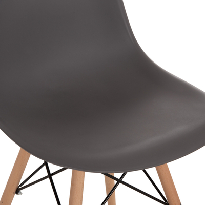 Karrige HM8460 Twist, këmbë druri, sedilje PP, gri