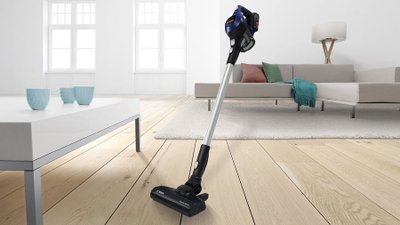 Fshesë me korrent vertikale Bosch BBS611MAT, 18V, 0.3L, blu
