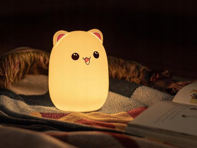 Llambë nate Tracer Teddy Bear, dritë LED me shumë ngjyra, me telekomandë, e bardhë